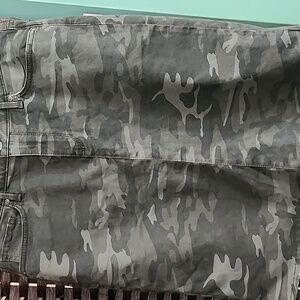 NYDJ Skirt Camo New with tag
